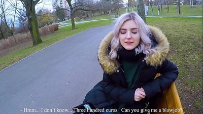 Mitelina vahiny mafana ho an'ny vola - blowjob ao amin'ny zaridainan'i Eva Elfie